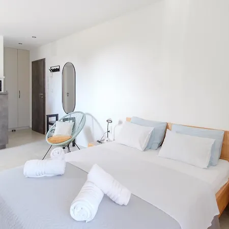 Grape 아파트 피로바츠