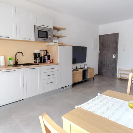 아파트 Grape 피로바츠